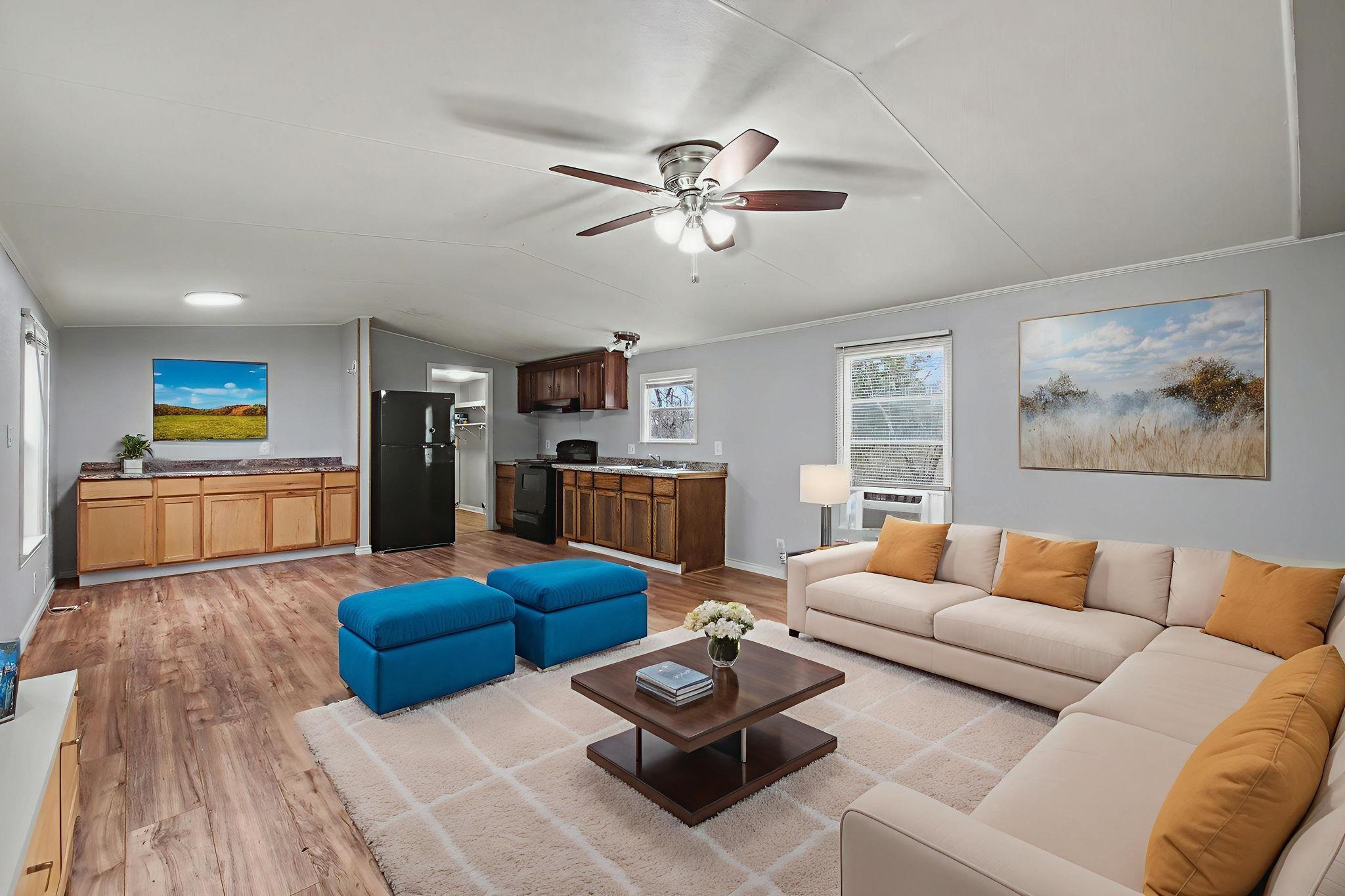 919 Austin Street Kingsland TX 78639