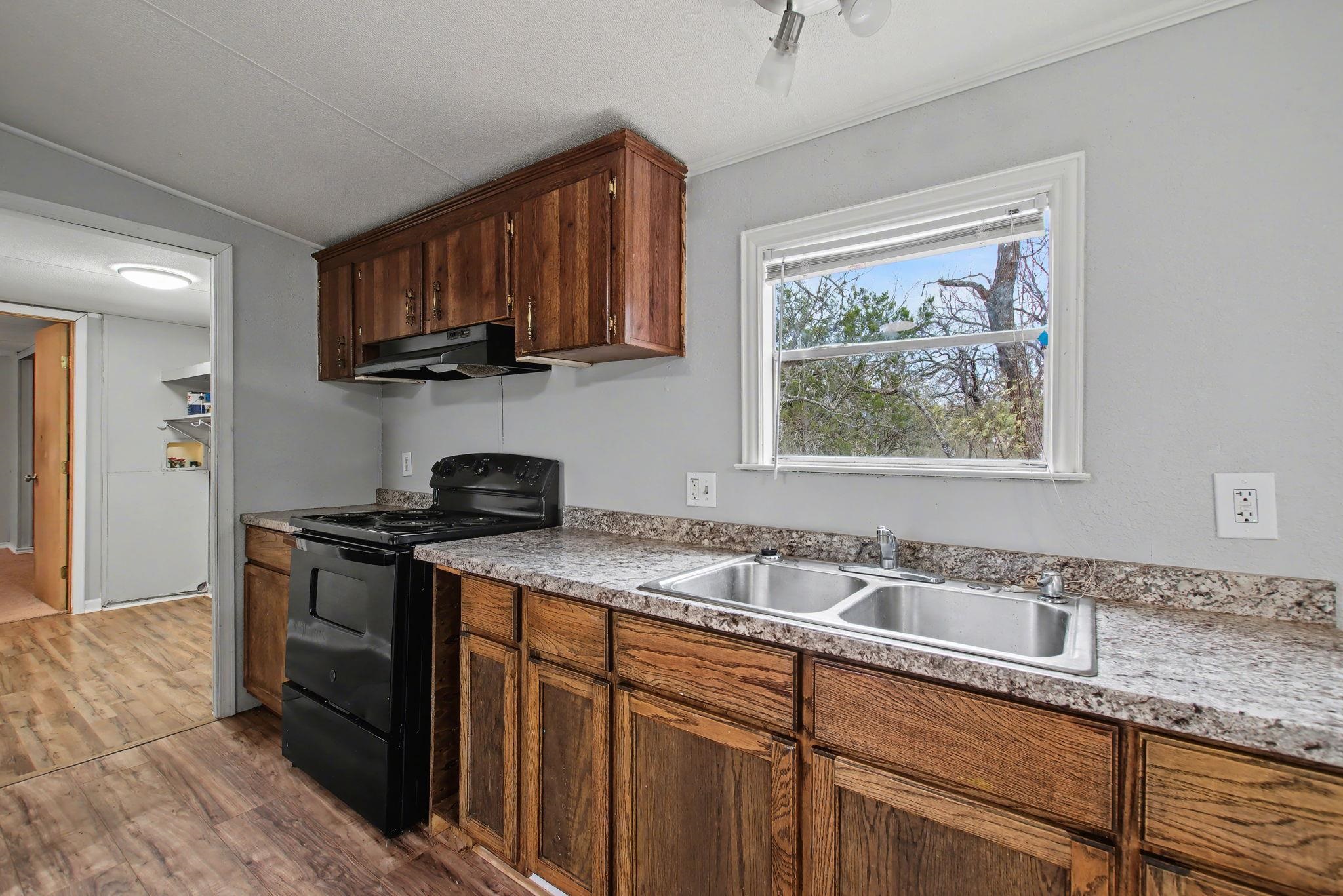 919 Austin Street Kingsland TX 78639