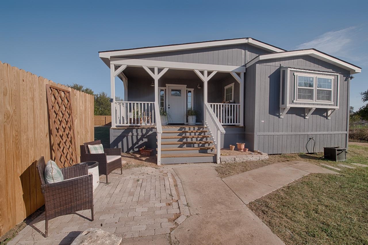 1004 N Mystic Drive Granite Shoals TX 78654