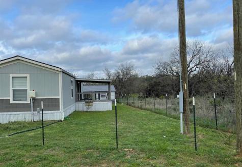 2546 Indian Trail Kingsland TX 78639