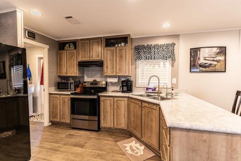 2546 Indian Trail Kingsland TX 78639