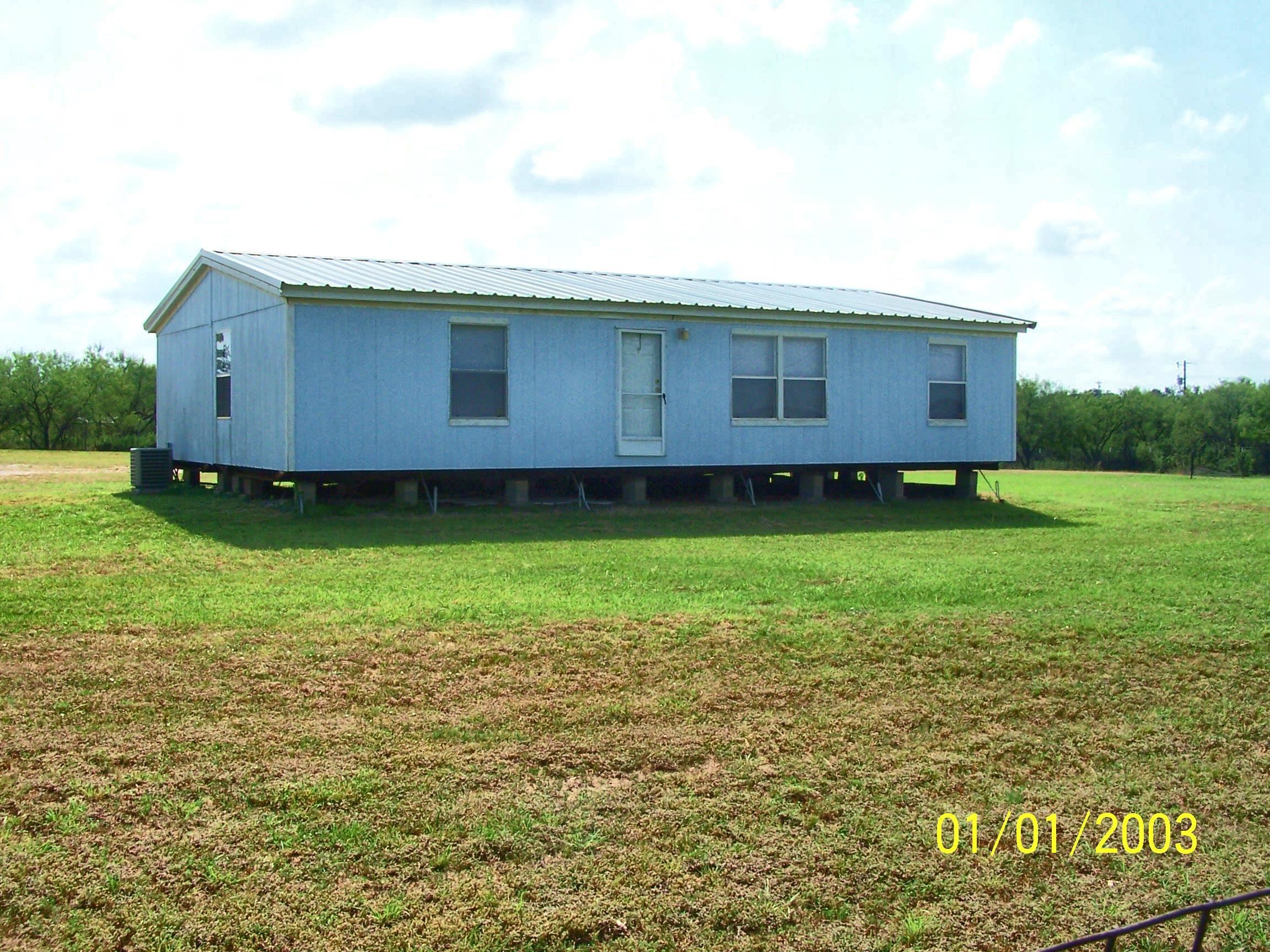 1255 Steen Road Kingsland TX 78639