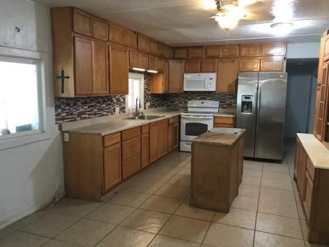 225 E Stonecastle Drive Granite Shoals TX 78654