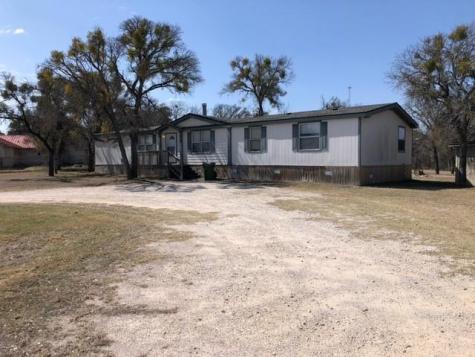 1306 S Live Oak Street San Saba TX 76877
