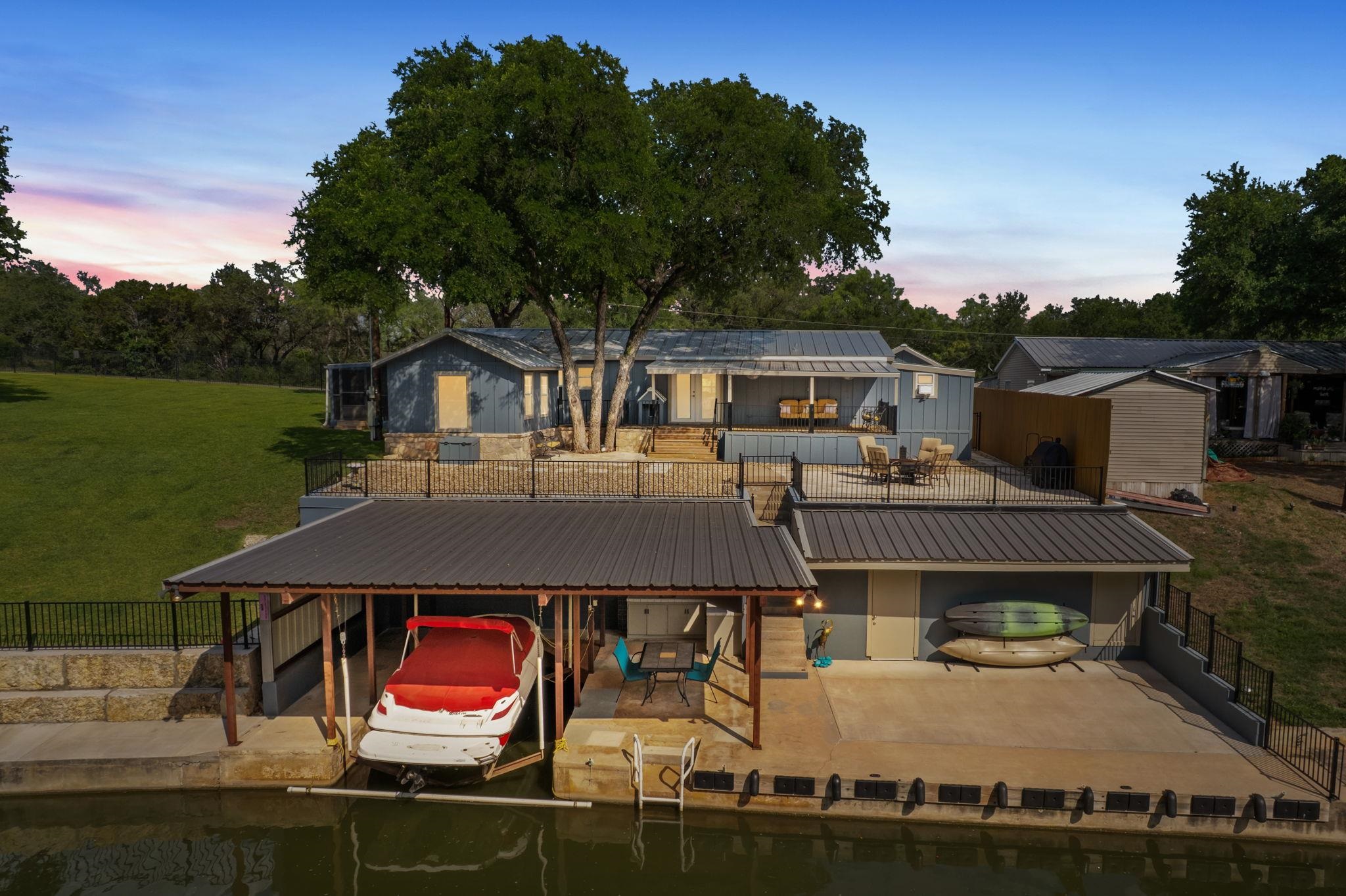 218 County Road 136b Kingsland TX 78639