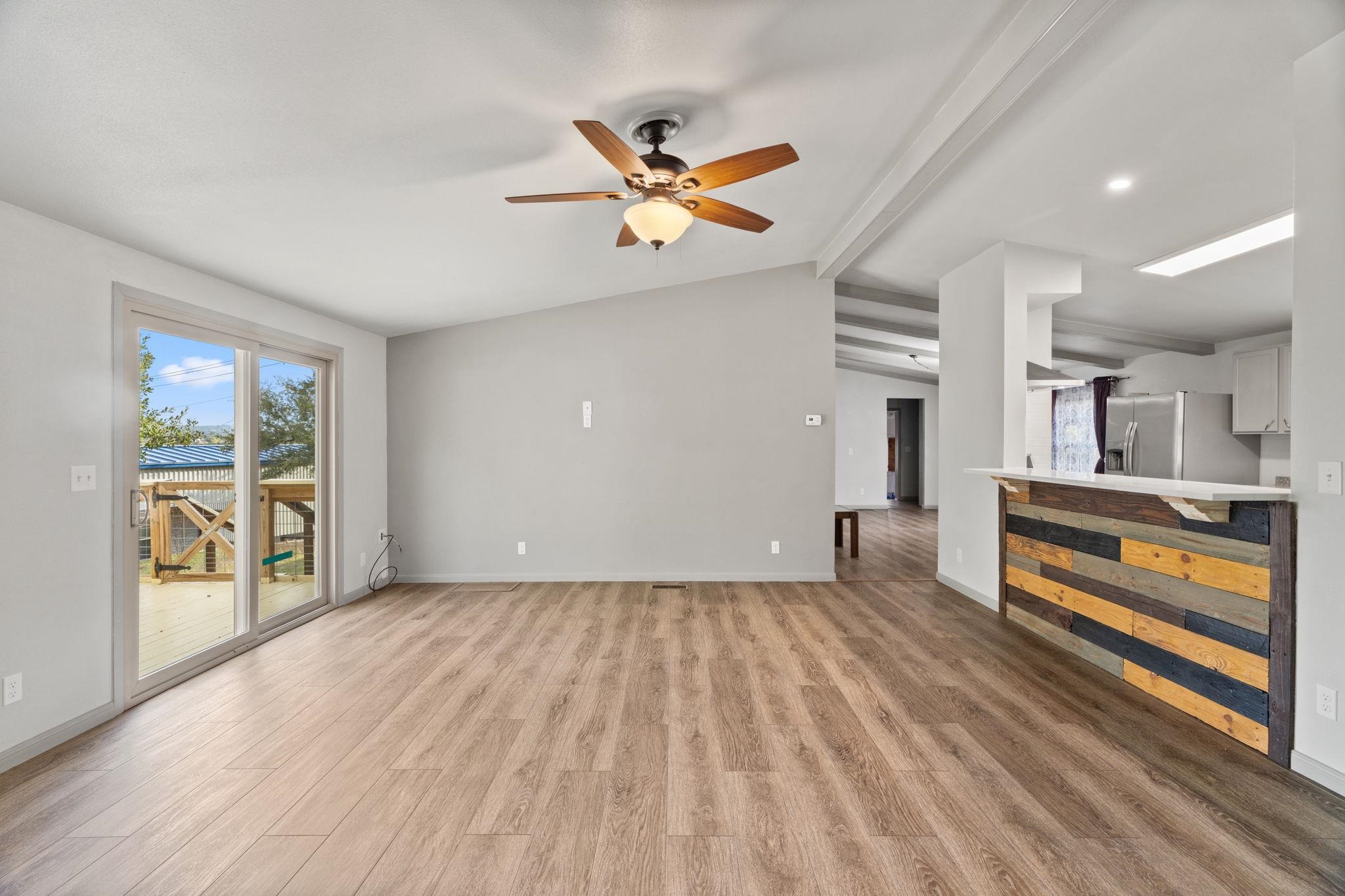 102 Crestview Kingsland TX 78639