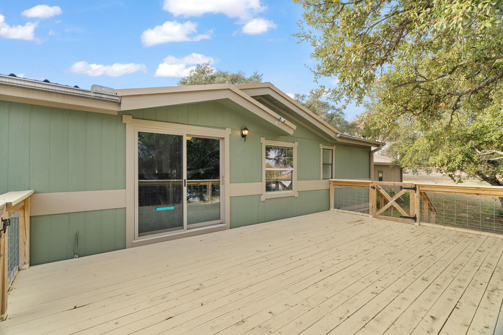 102 Crestview Kingsland TX 78639