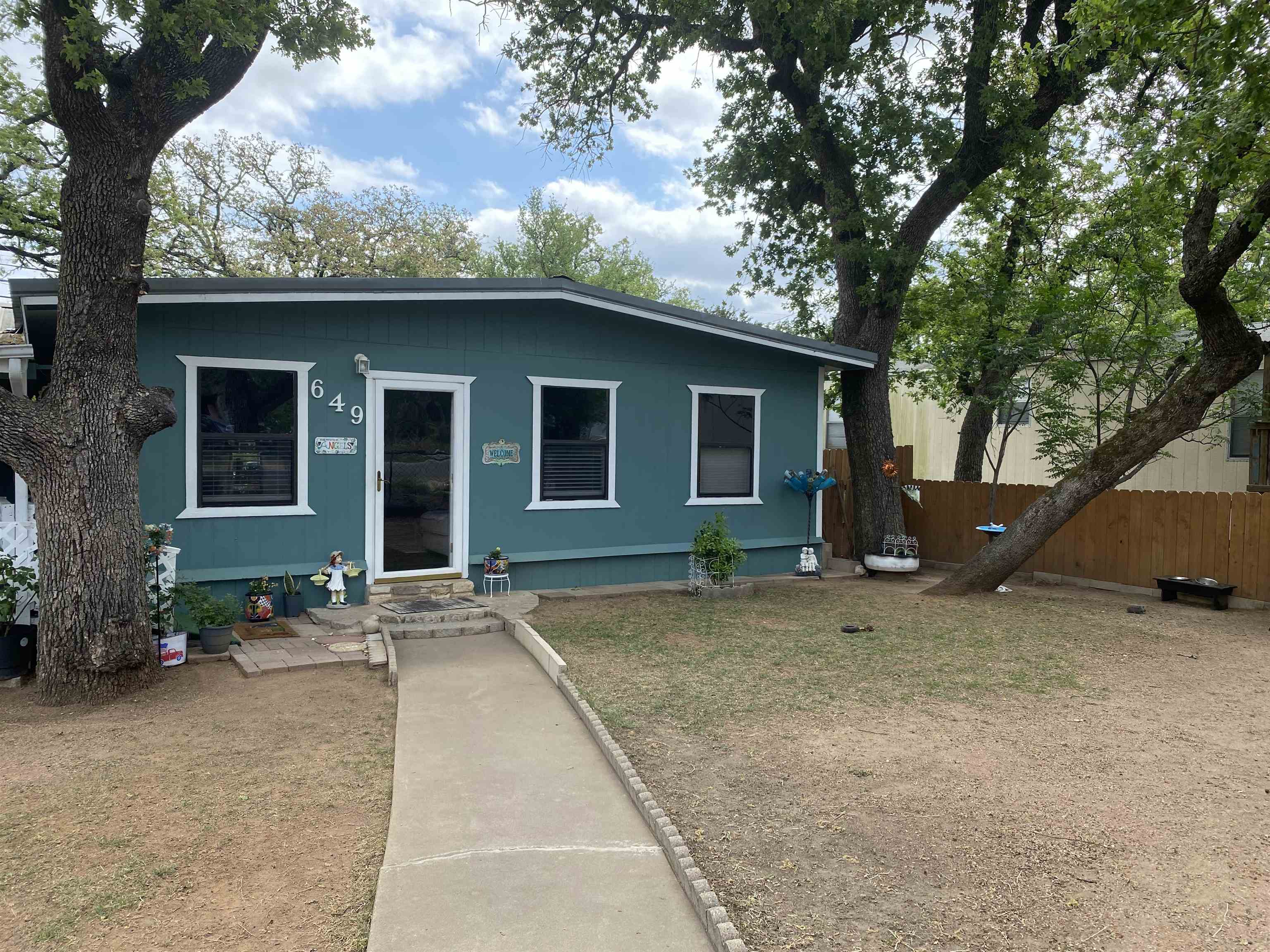 649 Fir Lane Cottonwood Shores TX 78657