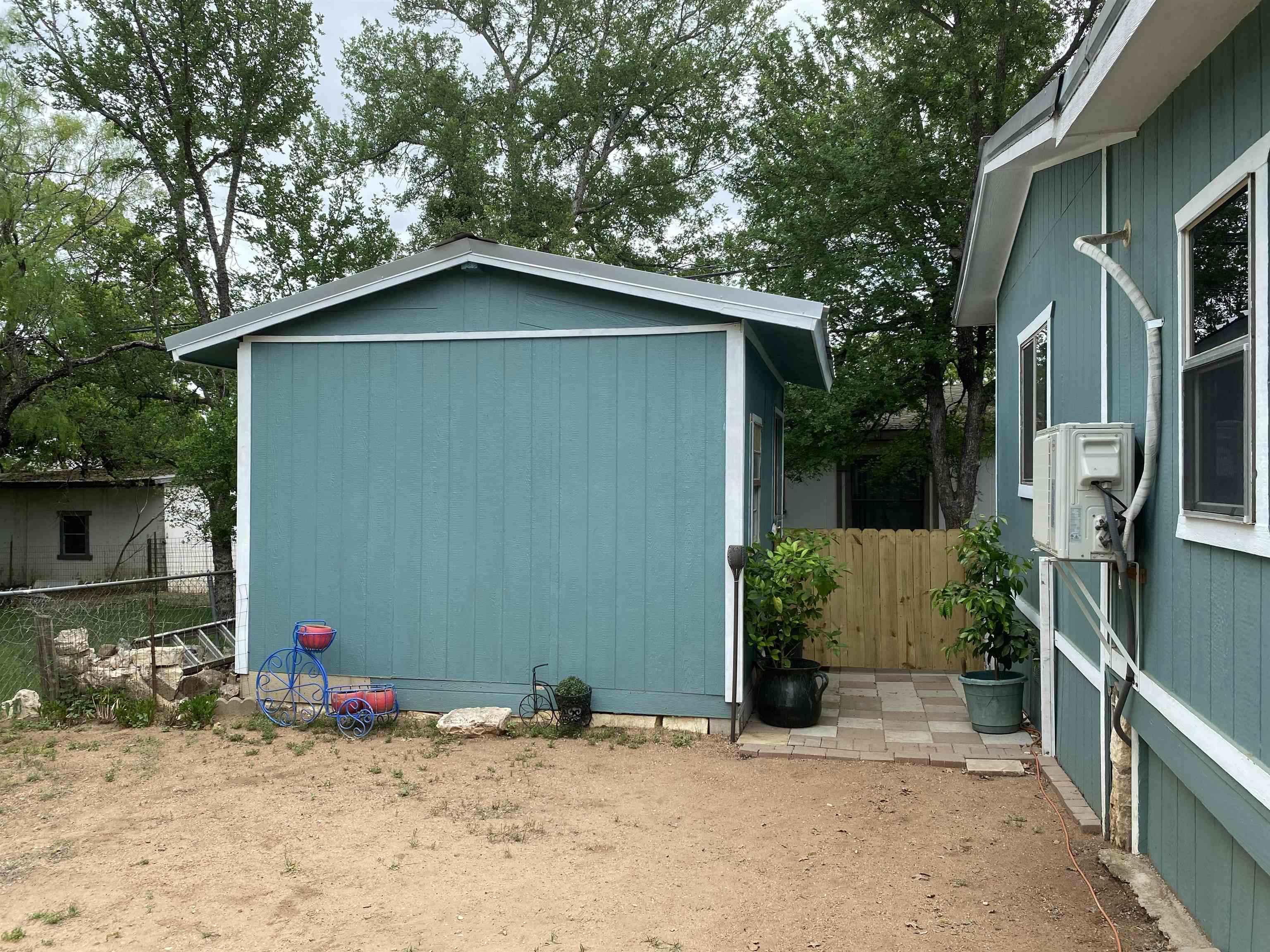 649 Fir Lane Cottonwood Shores TX 78657