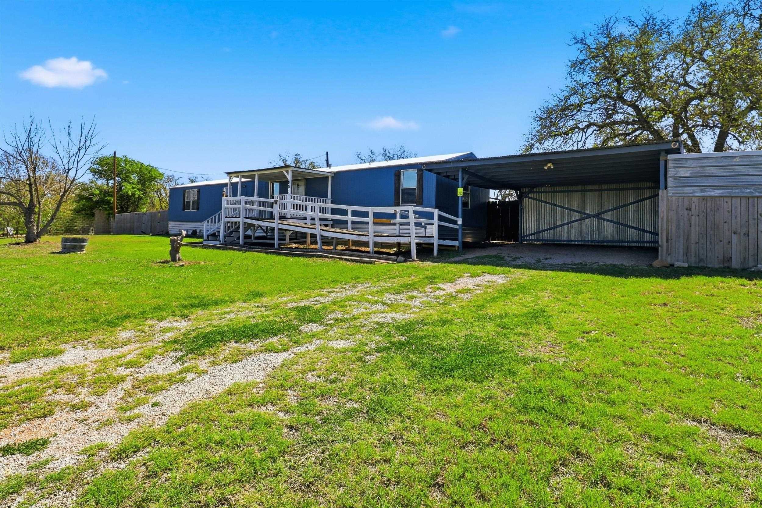 801 Anson Street Kingsland TX 78639