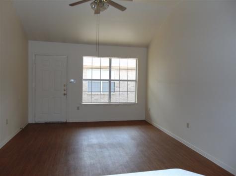 407 S Avenue S, #B Marble Falls TX 78654