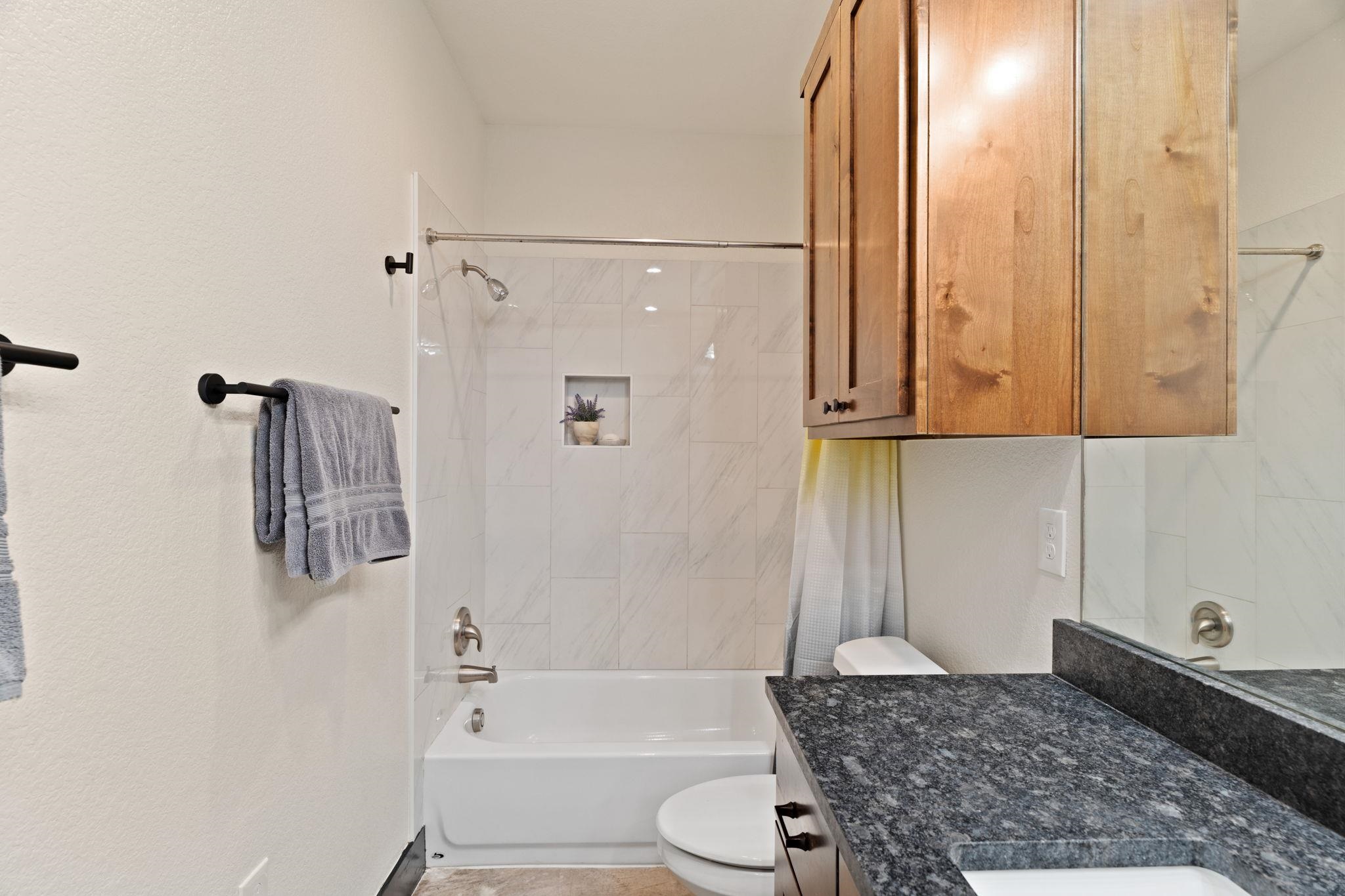 1111 A Cedar Drive Marble Falls TX 78654