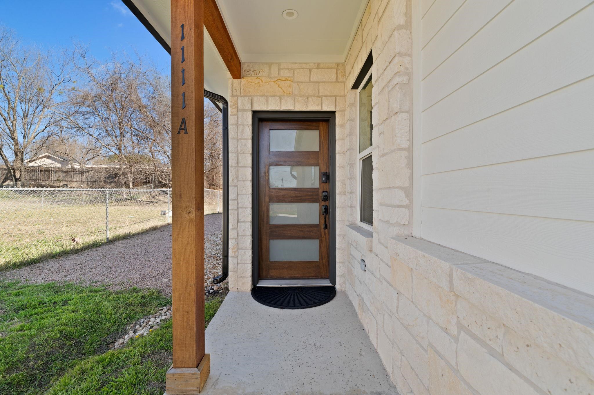 1111 A Cedar Drive Marble Falls TX 78654