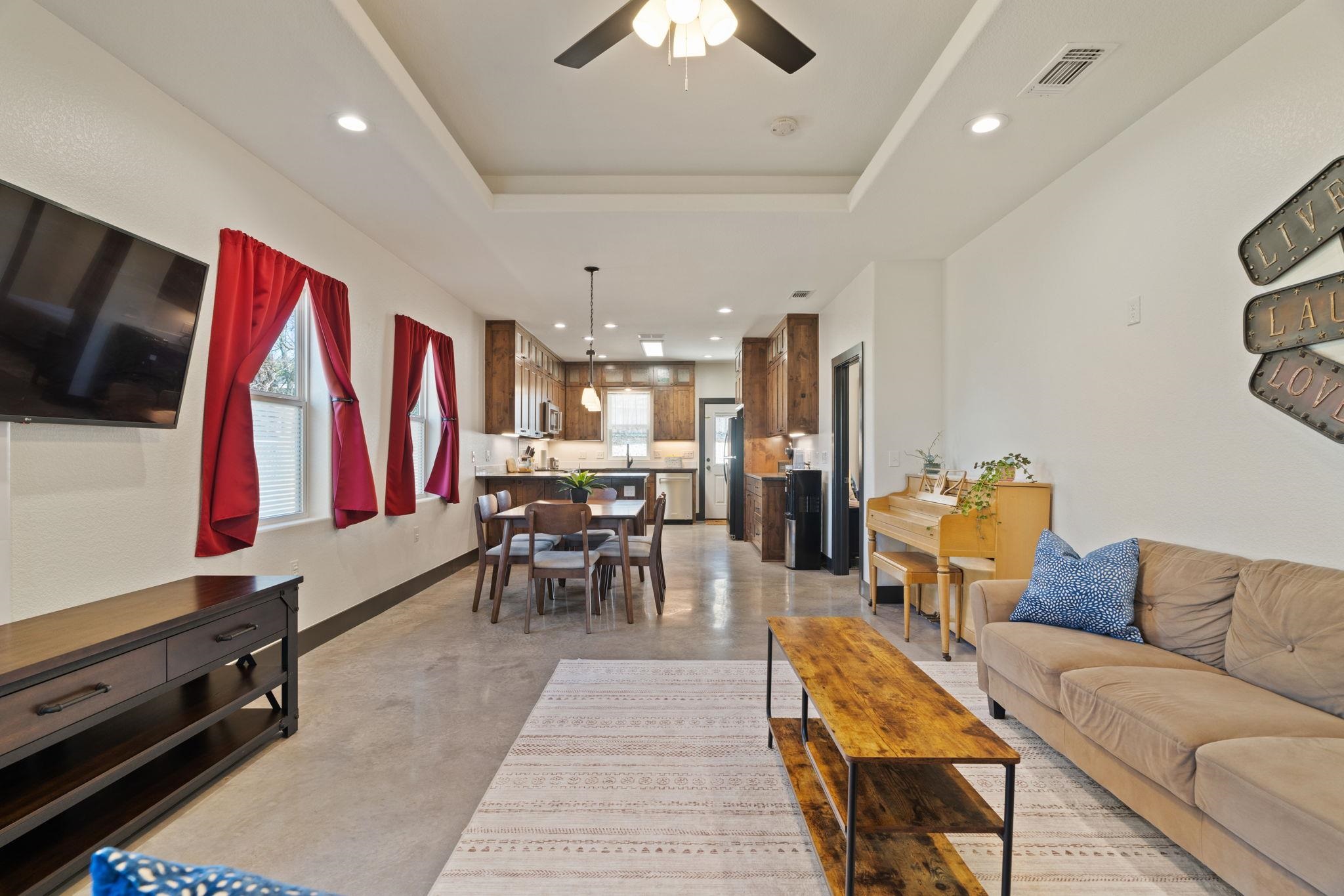 1111 A Cedar Drive Marble Falls TX 78654
