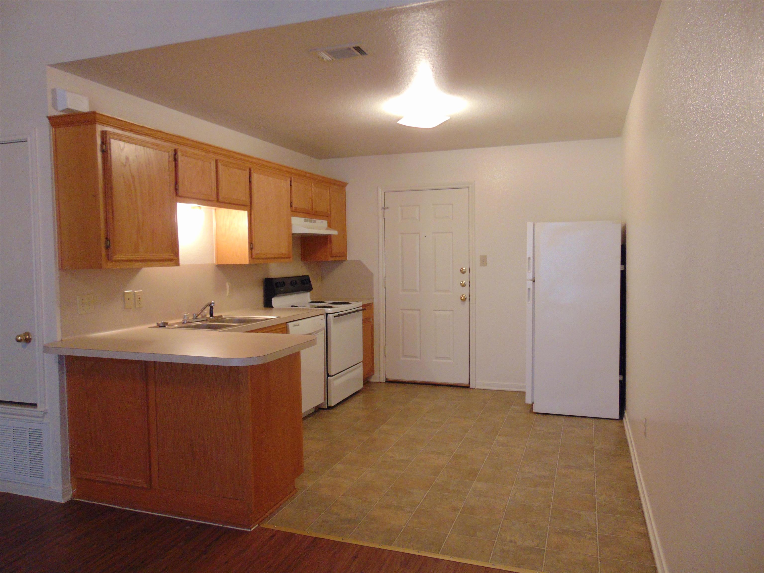 2403 Ridgeview Kingsland TX 78639