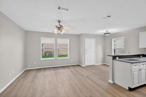 1502 N Claremont Circle Marble Falls TX 78654
