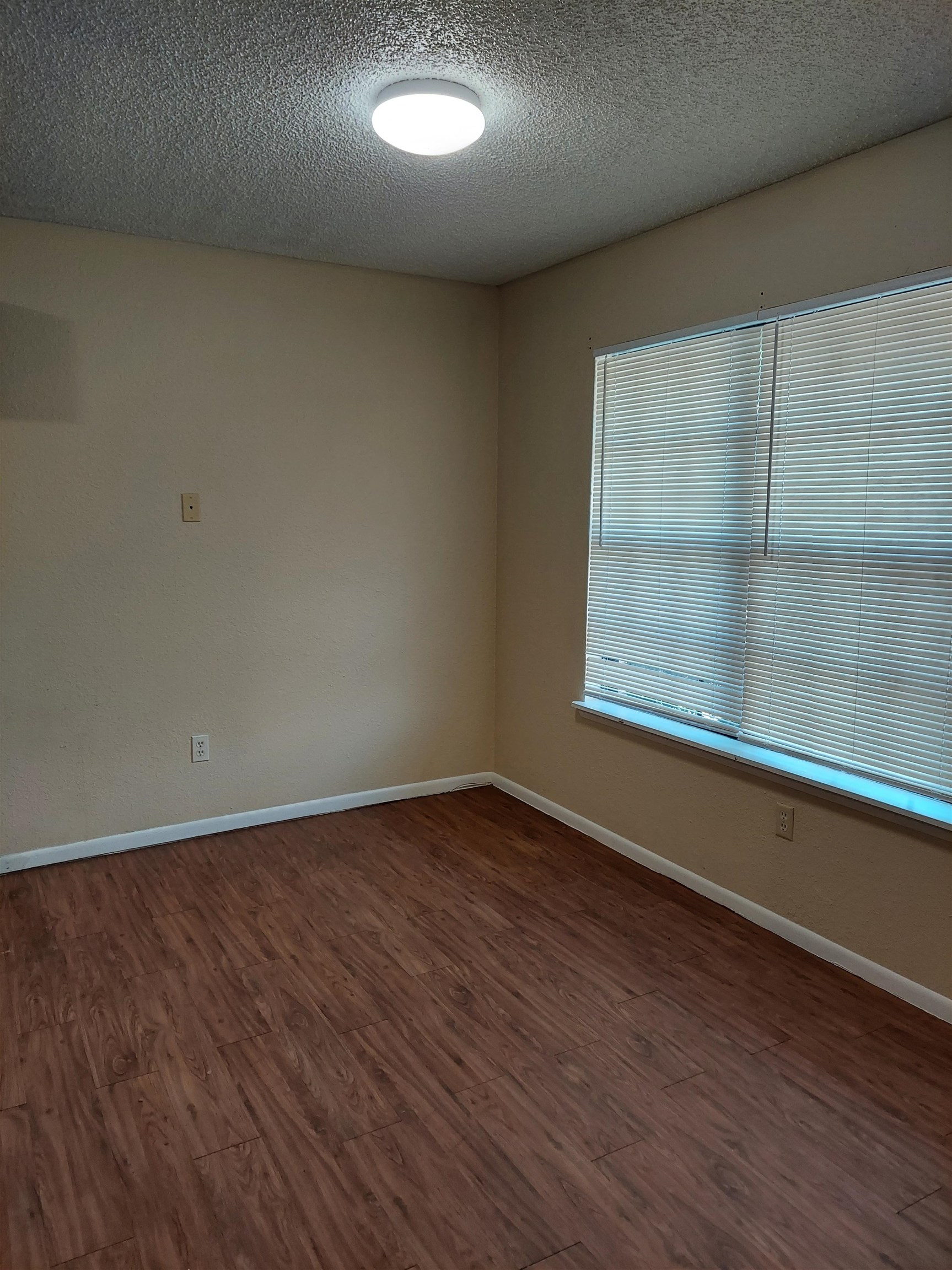 1107 Broadway Marble Falls TX 78654