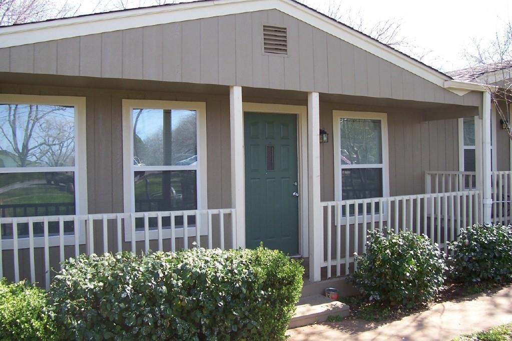 501 S Avenue N, #2 Marble Falls TX 78654