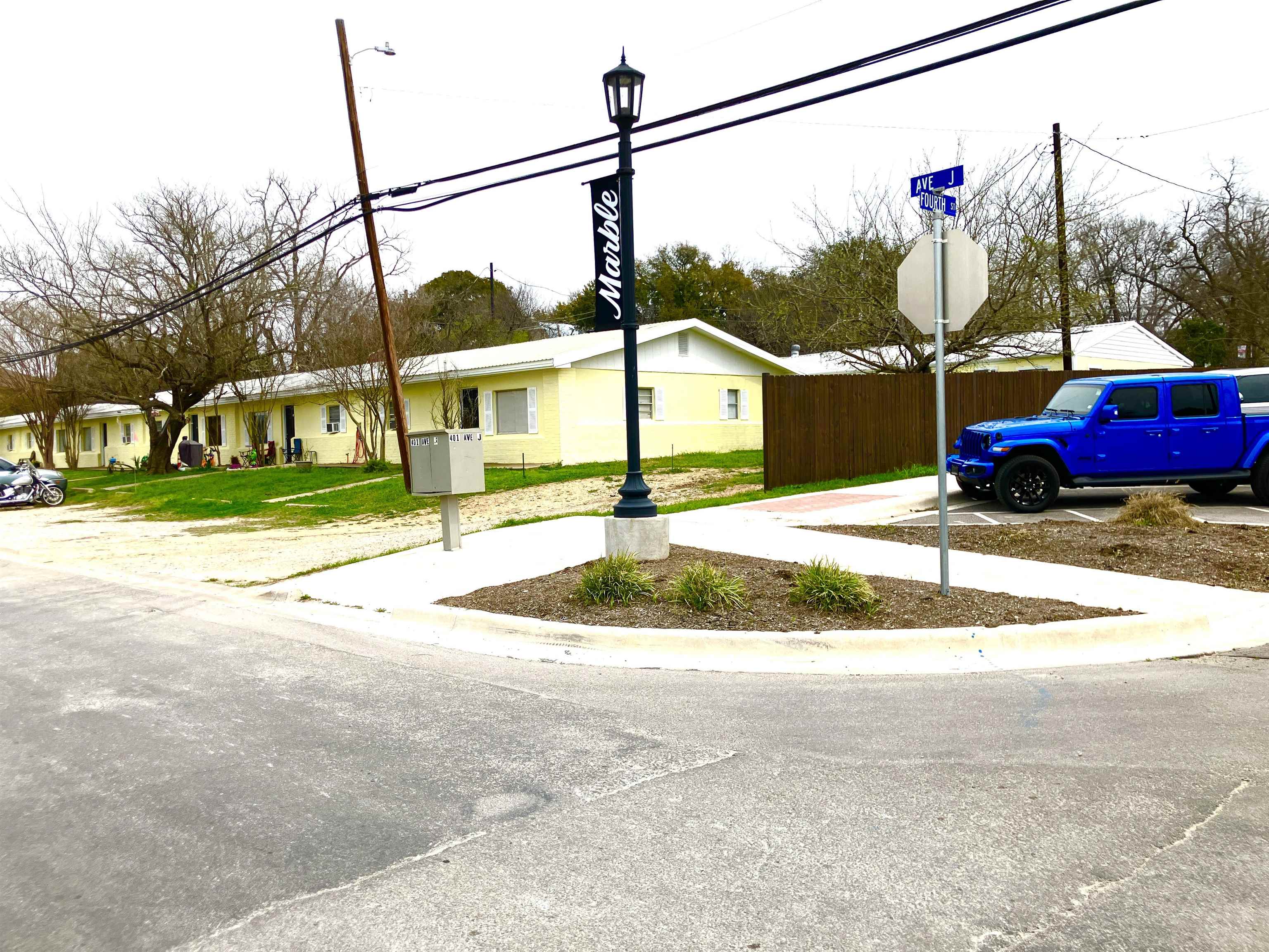 401 Avenue J Marble Falls TX 78654