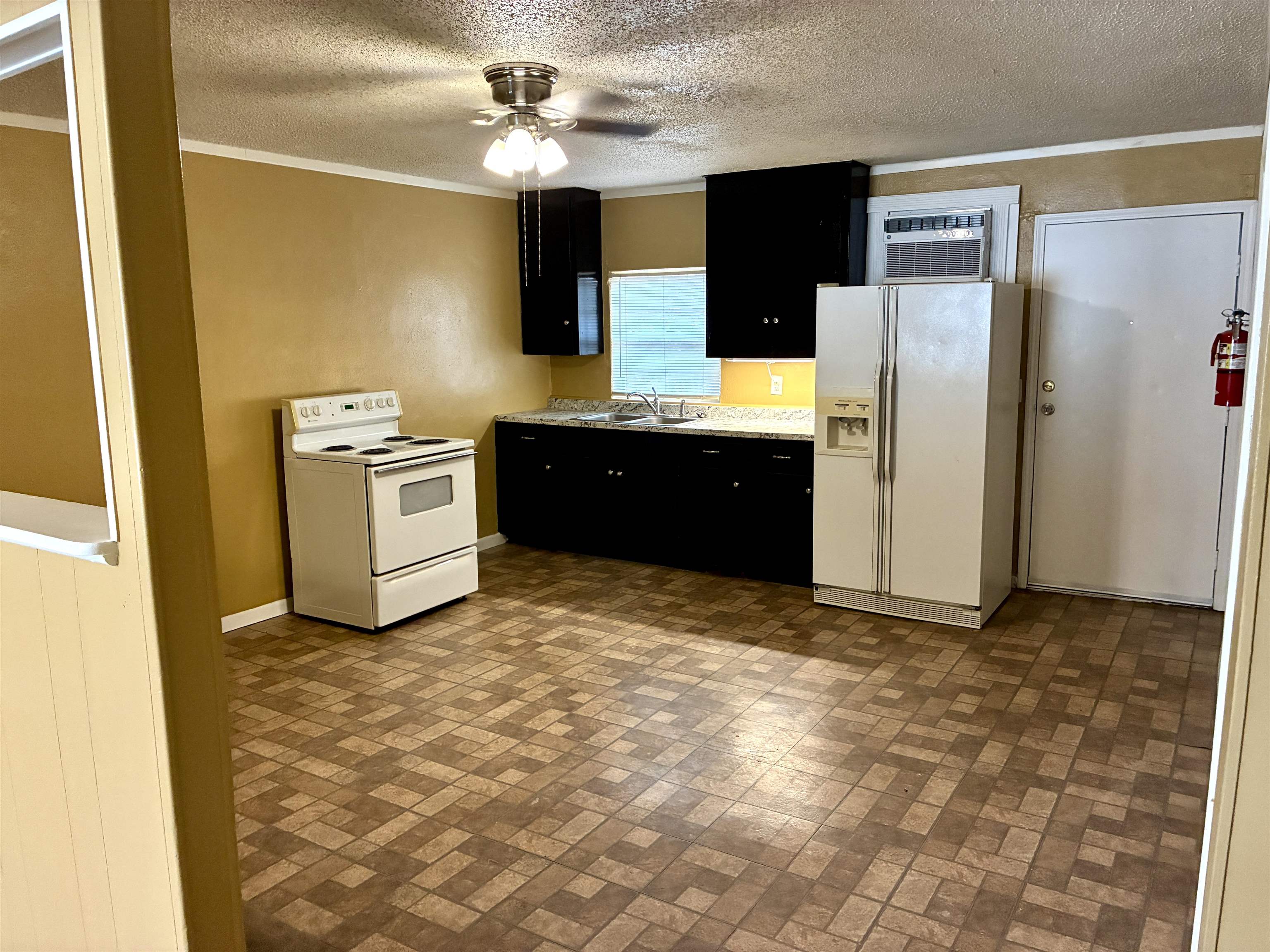 401 Avenue J Marble Falls TX 78654