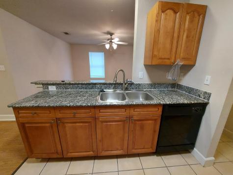 706 B Claremont Marble Falls TX 78654
