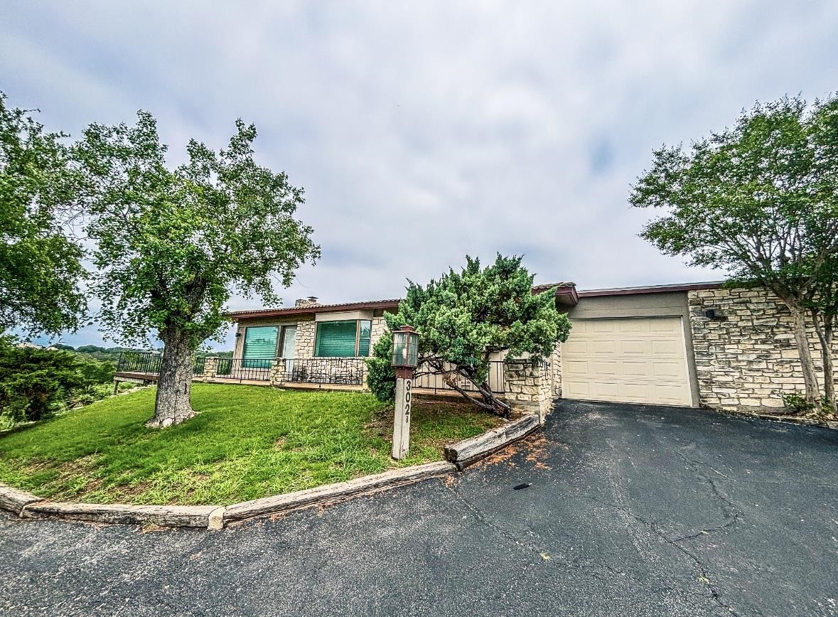302 Dogie #B Drive Horseshoe Bay TX 78657
