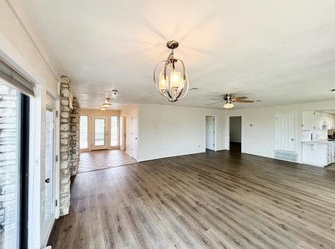 302 Dogie #B Drive Horseshoe Bay TX 78657