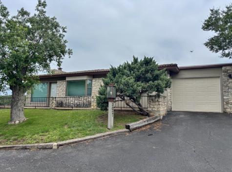 302 Dogie #B Drive Horseshoe Bay TX 78657