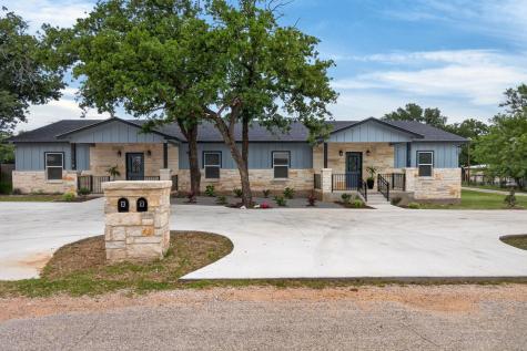 337 E Castlewood Granite Shoals TX 78654