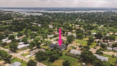 337 E Castlewood Granite Shoals TX 78654