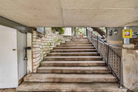 1122 Hill Circle East Drive Granite Shoals TX 78654