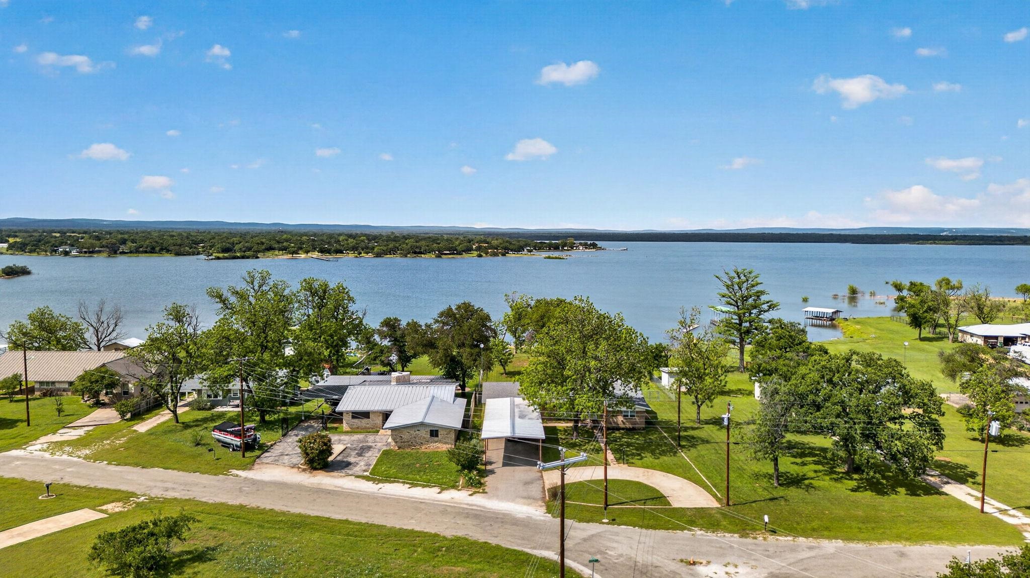 704 Golden Beach Drive Buchanan Dam TX 78609