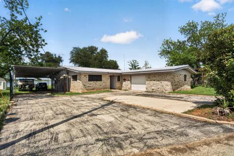 704 Golden Beach Drive Buchanan Dam TX 78609