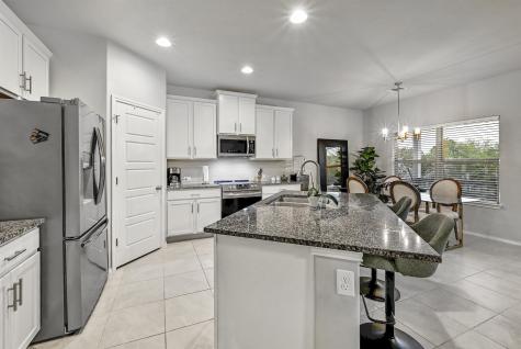 1302 Ponderosa Bend Horseshoe Bay TX 78657