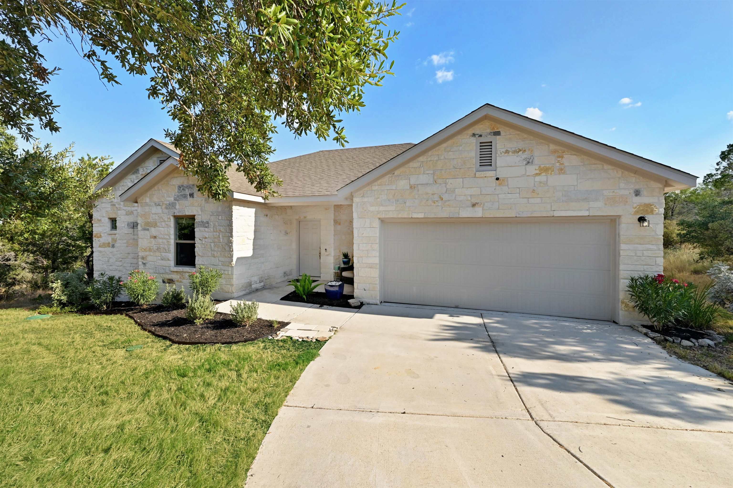 1302 Ponderosa Bend Horseshoe Bay TX 78657