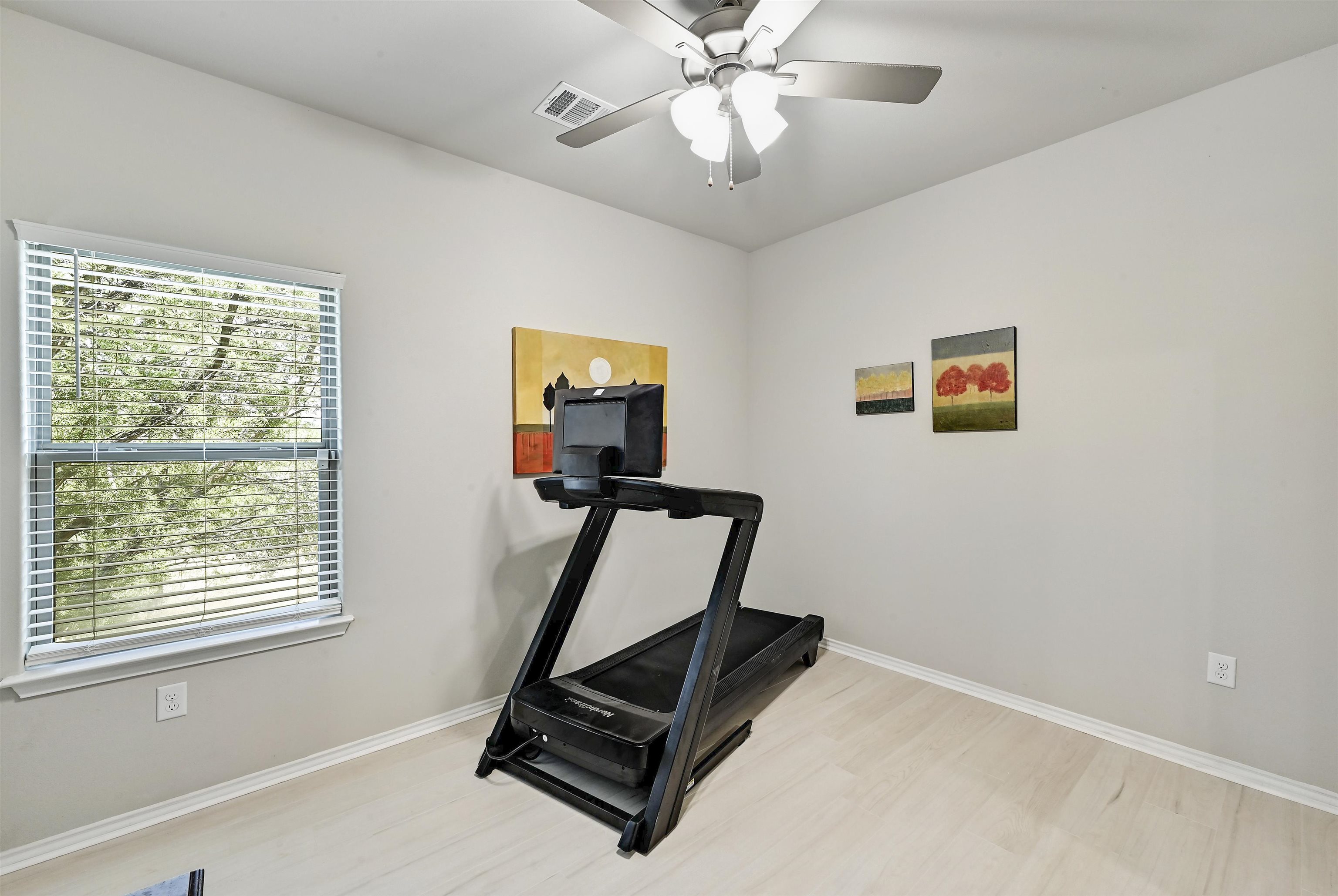 1302 Ponderosa Bend Horseshoe Bay TX 78657