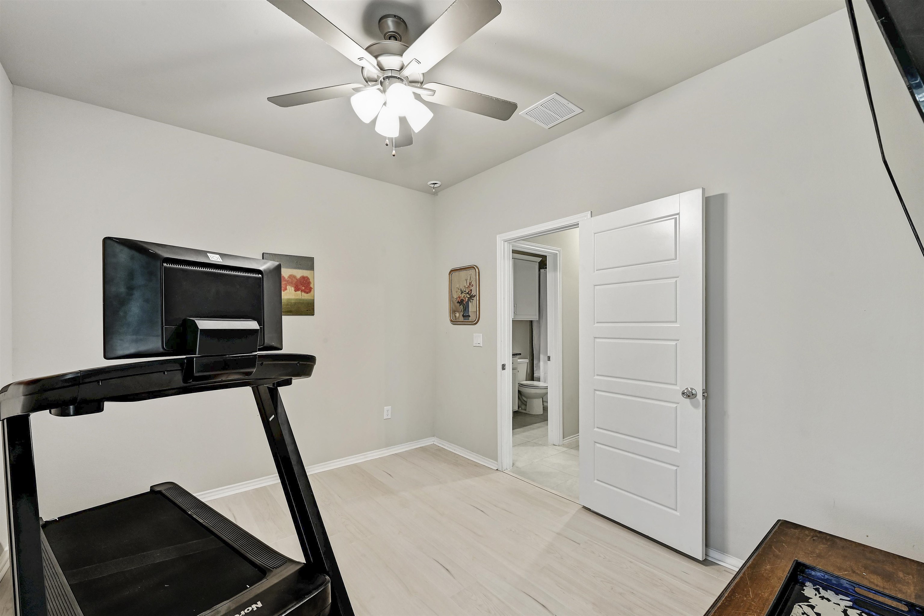 1302 Ponderosa Bend Horseshoe Bay TX 78657