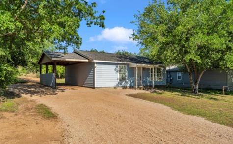6261 River Oaks Drive Kingsland TX 78639