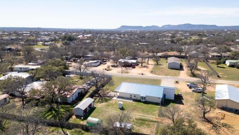 2207 Boxwood Circle Kingsland TX 78639