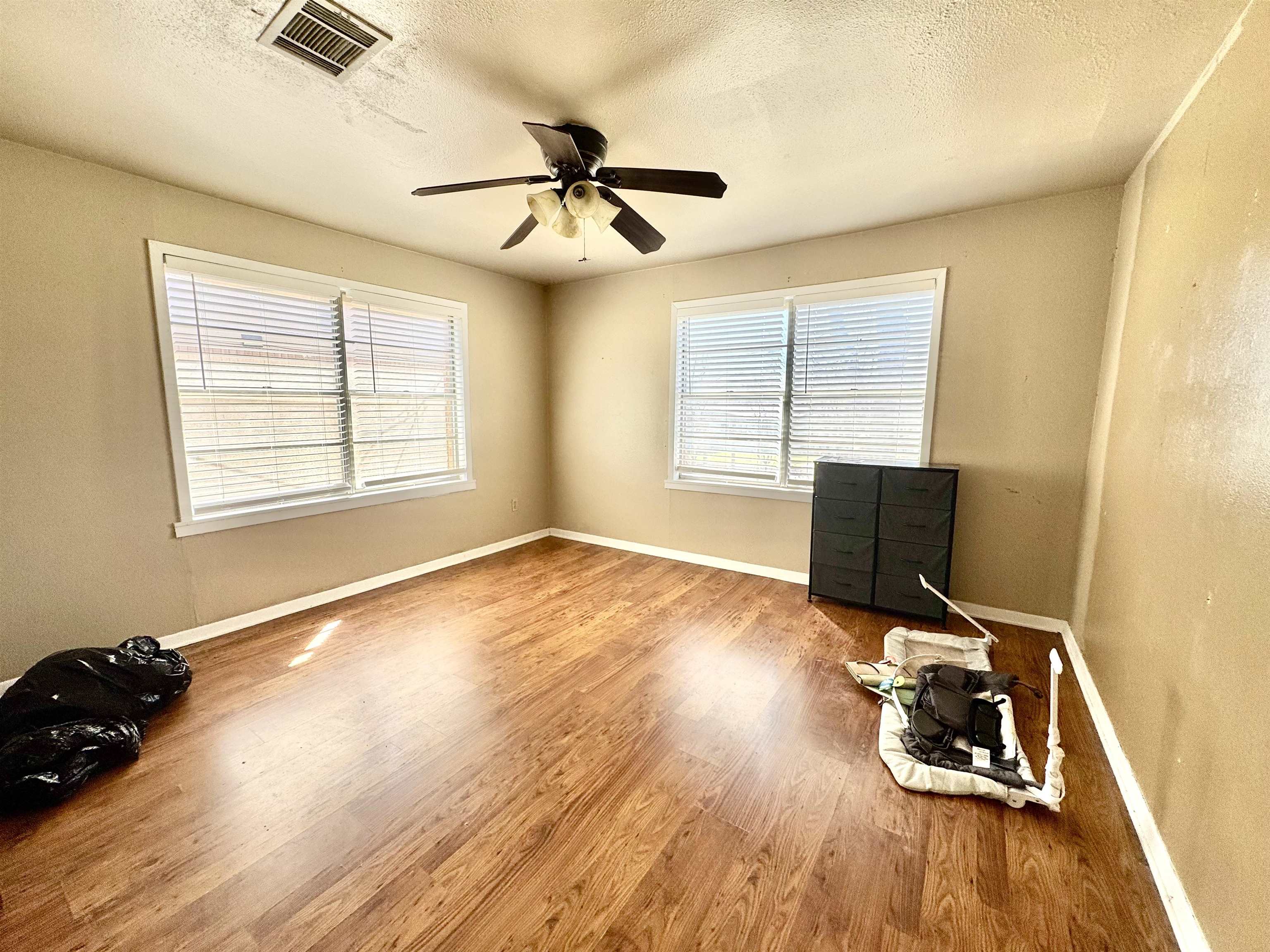 807 N West Burnet TX 78611