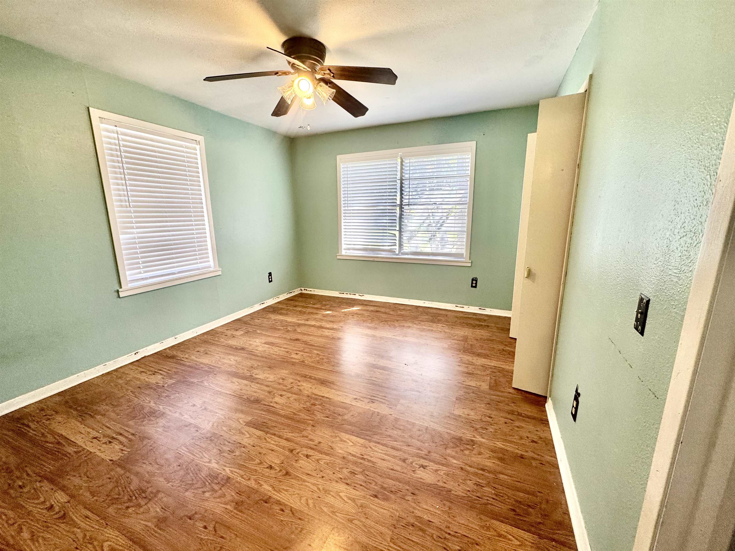 807 N West Burnet TX 78611