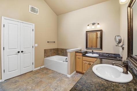 324 Meadowlakes Drive Meadowlakes TX 78654