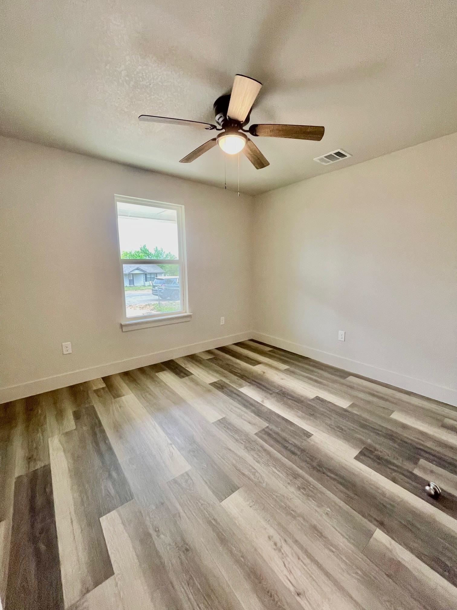 806 E Brown Street Llano TX 78643