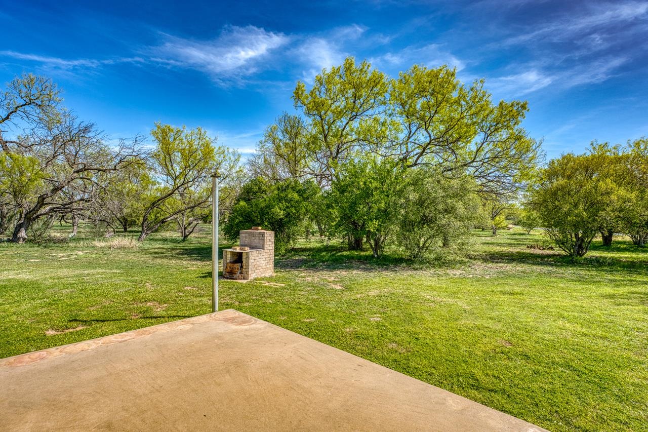 100 Colt Horseshoe Bay TX 78657