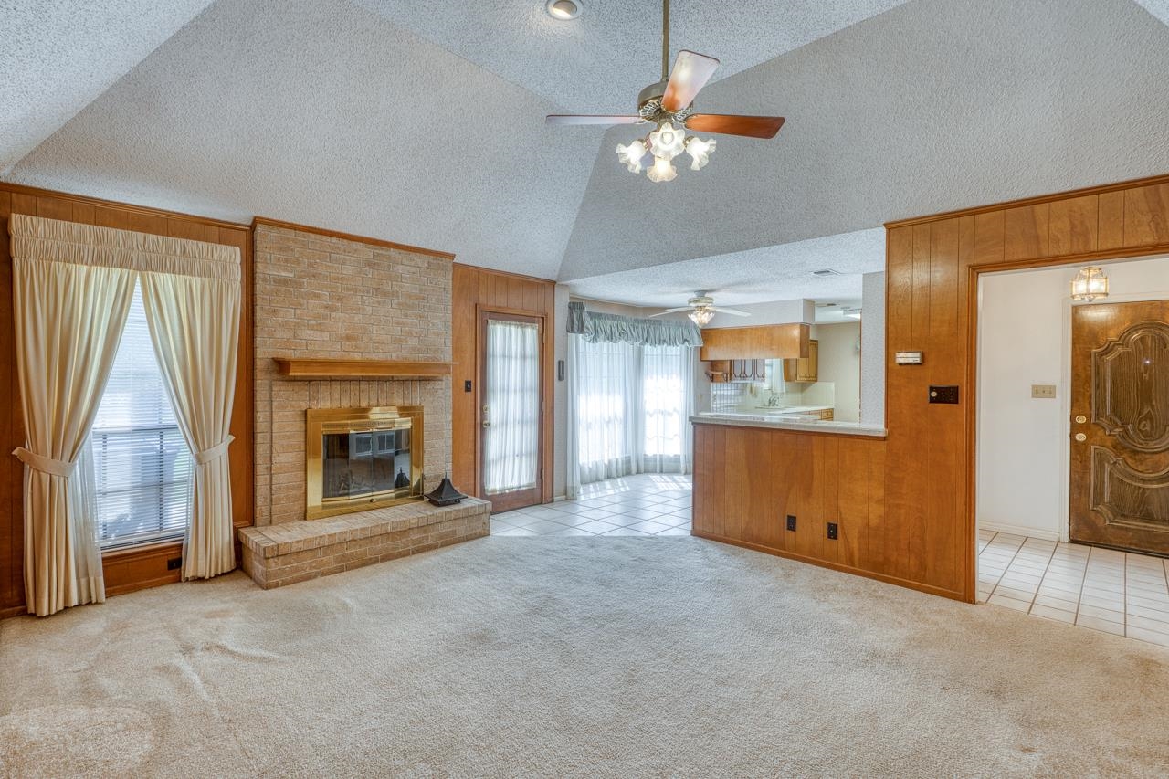 100 Colt Horseshoe Bay TX 78657