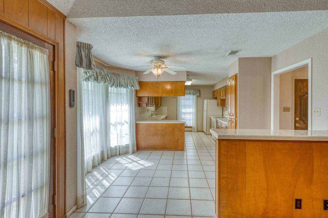 100 Colt Horseshoe Bay TX 78657