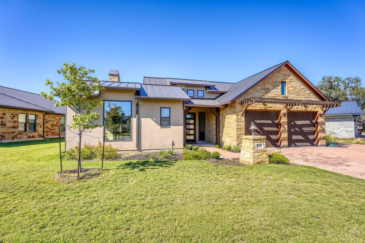 306 Azalea Court Horseshoe Bay TX 78657