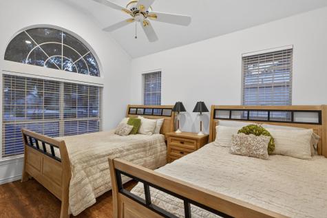 909 Red Sails Drive Horseshoe Bay TX 78657
