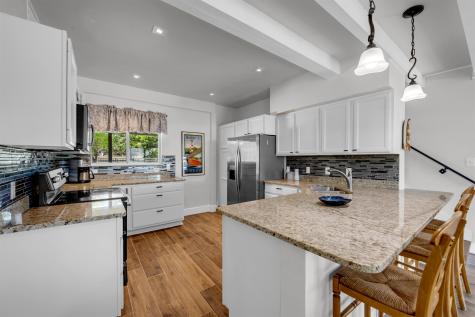 206 S Chaparral Burnet TX 78611
