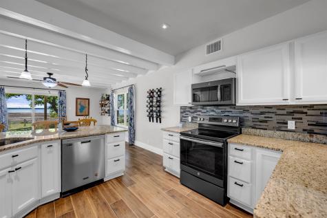 206 S Chaparral Burnet TX 78611